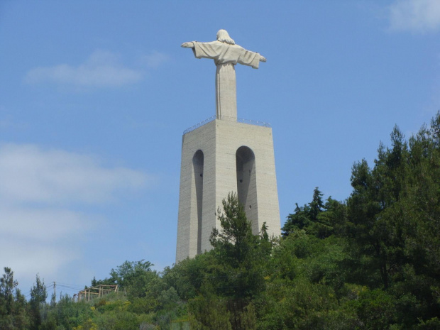 LIZBONA-PORTUGALIA Statua Chrystusa Króla #PORTUGALIA #LIZBONA #MIASTA #POMNIKI