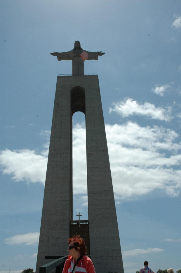 LIZBONA-PORTUGALIA Statua Chrystusa Króla #PORTUGALIA #LIZBONA #MIASTA #POMNIKI