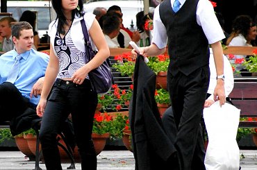 Ludzie w biegu #ludzie #kobieta #women #men #xnifar #rafinski