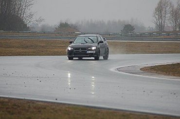 Amatorska Liga Torowa 22.03.2009 Tor "Poznań" #TorPoznań #ALT #AmatorskaLigaTorowa #EVO #Impreza #Porsche #Corvetta #BMW #Mpower #Mitsubishi #Subaru