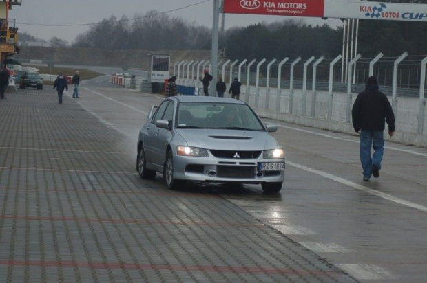 Amatorska Liga Torowa 22.03.2009 Tor "Poznań" #TorPoznań #ALT #AmatorskaLigaTorowa #EVO #Impreza #Porsche #Corvetta #BMW #Mpower #Mitsubishi #Subaru