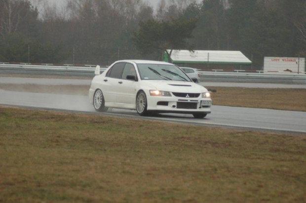 Amatorska Liga Torowa 22.03.2009 Tor "Poznań" #TorPoznań #ALT #AmatorskaLigaTorowa #EVO #Impreza #Porsche #Corvetta #BMW #Mpower #Mitsubishi #Subaru