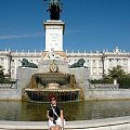 Madryt-Hiszpania- Plaza del Oriente - konny posąg Filipa IV #MADRYT #MIASTA #POMNIKI
