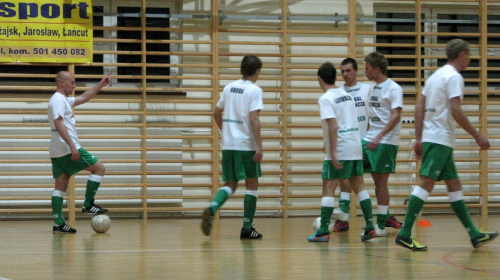 Góral Tryńcza - MKF 99 Grajów (3:2), 17.10.2010 r., II liga futsal #góral #tryńcza #GóralTryńcza #MKF99Grajów #grajów #futsal #sport #PogońLeżajsk #OrzełPrzeworsk #MKSKańczuga #SokółSieniawa #CzuwajPrzemyśl #GranicaStubno #lezajsktm