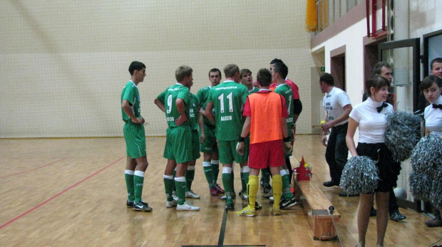 Góral Tryńcza - MKF 99 Grajów (3:2), 17.10.2010 r., II liga futsal #góral #tryńcza #GóralTryńcza #MKF99Grajów #grajów #futsal #sport #PogońLeżajsk #OrzełPrzeworsk #MKSKańczuga #SokółSieniawa #CzuwajPrzemyśl #GranicaStubno #lezajsktm