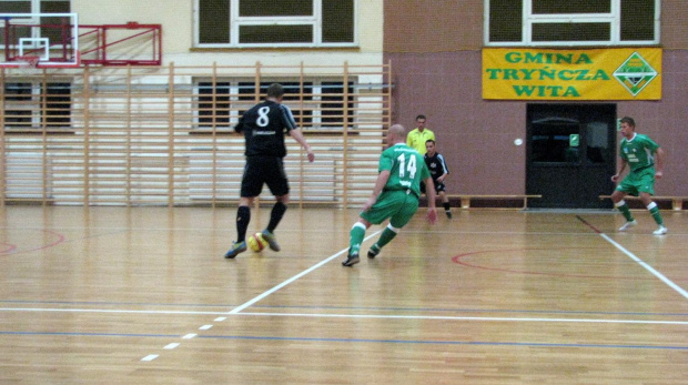 Góral Tryńcza - MKF 99 Grajów (3:2), 17.10.2010 r., II liga futsal #góral #tryńcza #GóralTryńcza #MKF99Grajów #grajów #futsal #sport #PogońLeżajsk #OrzełPrzeworsk #MKSKańczuga #SokółSieniawa #CzuwajPrzemyśl #GranicaStubno #lezajsktm