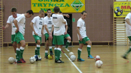 Góral Tryńcza - MKF 99 Grajów (3:2), 17.10.2010 r., II liga futsal #góral #tryńcza #GóralTryńcza #MKF99Grajów #grajów #futsal #sport #PogońLeżajsk #OrzełPrzeworsk #MKSKańczuga #SokółSieniawa #CzuwajPrzemyśl #GranicaStubno #lezajsktm