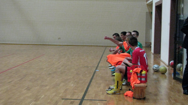 Góral Tryńcza - MKF 99 Grajów (3:2), 17.10.2010 r., II liga futsal #góral #tryńcza #GóralTryńcza #MKF99Grajów #grajów #futsal #sport #PogońLeżajsk #OrzełPrzeworsk #MKSKańczuga #SokółSieniawa #CzuwajPrzemyśl #GranicaStubno #lezajsktm