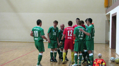 Góral Tryńcza - MKF 99 Grajów (3:2), 17.10.2010 r., II liga futsal #góral #tryńcza #GóralTryńcza #MKF99Grajów #grajów #futsal #sport #PogońLeżajsk #OrzełPrzeworsk #MKSKańczuga #SokółSieniawa #CzuwajPrzemyśl #GranicaStubno #lezajsktm