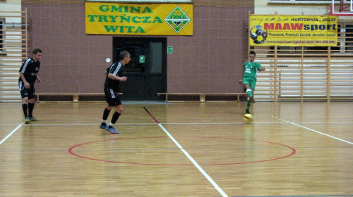 Góral Tryńcza - MKF 99 Grajów (3:2), 17.10.2010 r., II liga futsal #góral #tryńcza #GóralTryńcza #MKF99Grajów #grajów #futsal #sport #PogońLeżajsk #OrzełPrzeworsk #MKSKańczuga #SokółSieniawa #CzuwajPrzemyśl #GranicaStubno #lezajsktm