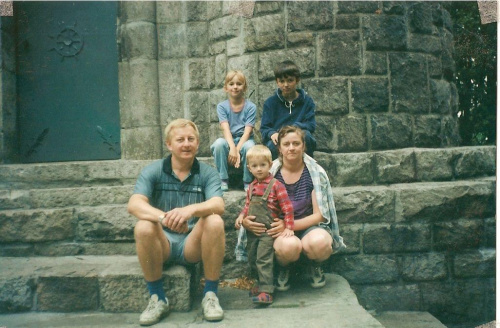 Wycieczka na Ślęże, lata 90. Wujo, Ciocia, moja siostra i kuzynek Paweł