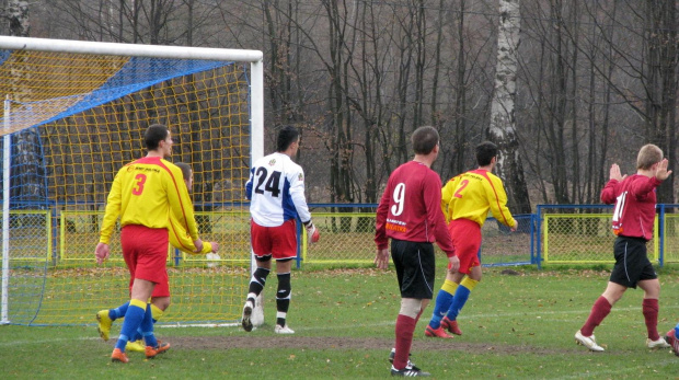 Pogoń Leżajsk - Lechia Sędziszów Młp. (2:0), 06.11.2010 r., IV liga podkarpacka #pogon #pogoń #lezajsk #leżajsk #lezajsktm #PogońLeżajsk #PiłkaNożna #lechia #sędziszów #LechiaSędziszów #sport #IVLiga