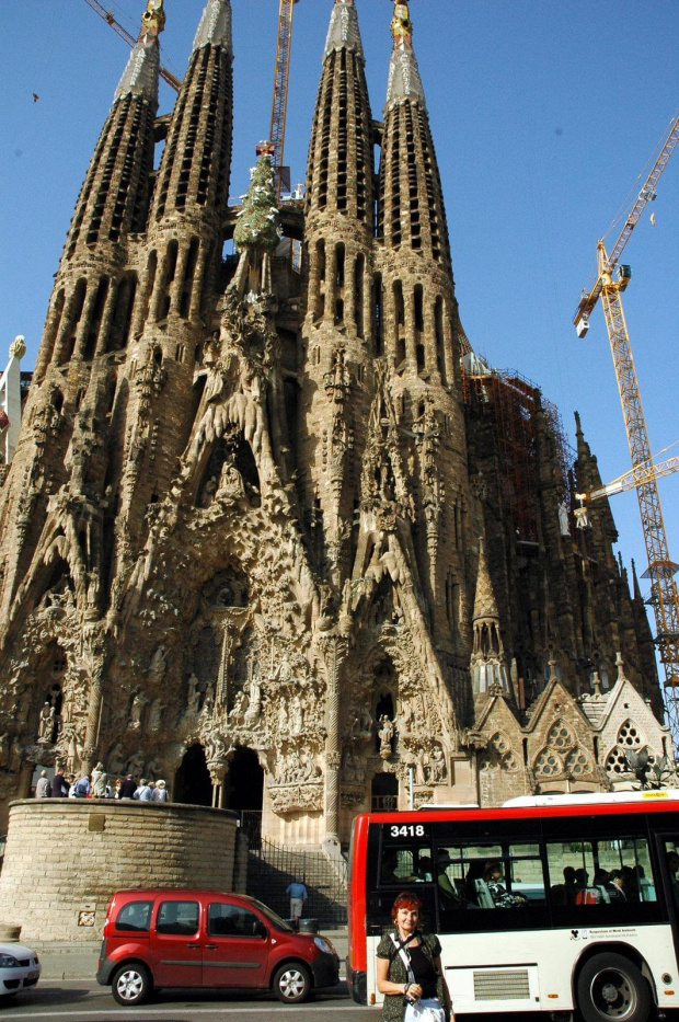 BARCELONA-HISZPANIA kościół Gaudiego Sagrada Familia #BARCELONA #MIASTA #BAZYLIKI