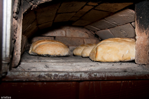 Chleba naszego... #chleb #piec #wieś #tradycja #arietiss
