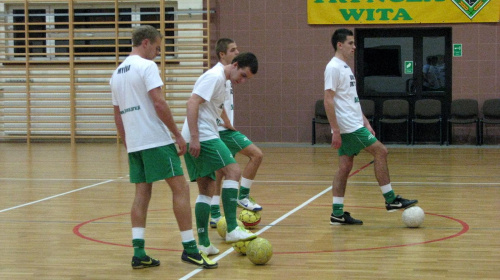 Góral Tryńcza - Tomy Więcpol (4:2), II liga futsal, 14.11.2010 r. #góral #tryńcza #GóralTryńcza #TomyWięcpol #futsal #sport #lezajsk #leżajsk #lezajsktm