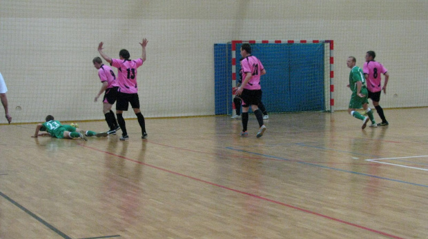 Góral Tryńcza - Tomy Więcpol (4:2), II liga futsal, 14.11.2010 r. #góral #tryńcza #GóralTryńcza #TomyWięcpol #futsal #sport #lezajsk #leżajsk #lezajsktm