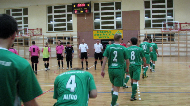 Góral Tryńcza - Tomy Więcpol (4:2), II liga futsal, 14.11.2010 r. #góral #tryńcza #GóralTryńcza #TomyWięcpol #futsal #sport #lezajsk #leżajsk #lezajsktm