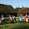 sesja fotograficzna ZTL SANOK w sanockim skansenie - sierpień2010 #sesja #skansen #ZTL #SANOK #Zespół #Tańca #Ludowego #sierpień #lato #Janusz #Podkul #Nater