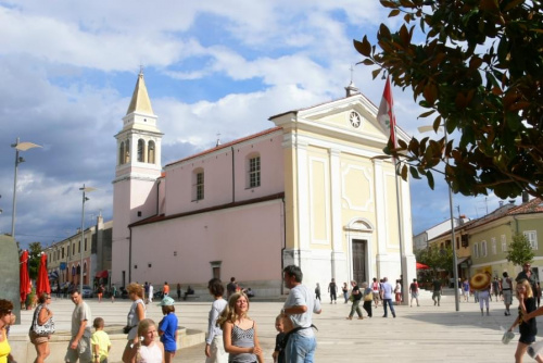 Słowenia, kościół w miasteczku Porec. #Słowenia #Porec #kościół