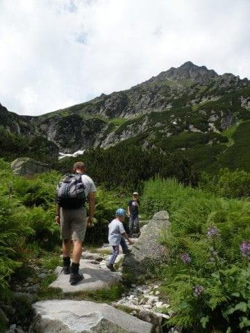 Wycieczka z Łysej Polany przez Schronisko w DolRoztoki do Doliny Roztoki , Wodospad Siklawa, Dolina Pieciu Stawow Polskich do Morskiego Oka, do Łysej Polany #tatry #góry #lato