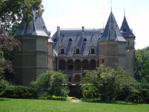 Gołuchów, zamek, arboretum, Ośrodek Kultury Leśnej lato 2009