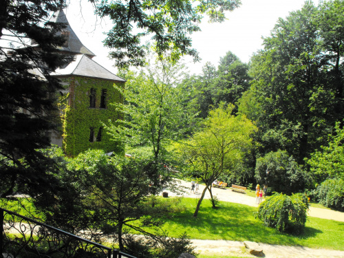 Gołuchów, zamek, arboretum, Ośrodek Kultury Leśnej lato 2009