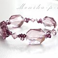 634B. SWAROVSKI kryształy w kolorach Amethyst i light amethyst - bransoletka 18,5cm
Kryształy duże długości 18mm
małe 4mm w dwóch odcieniach
wykończenie srebro