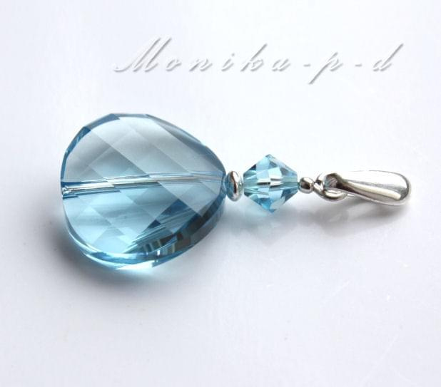 631. Swarovski aquamarine twist na srebrze - wisiorek 4cm
Kryształ okrągły twist 14mm średnicy i mały krysztalek bicone 6mm
wykończenie - srebro