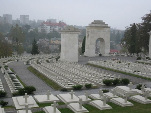 CmentarzOrląt Lwowskich