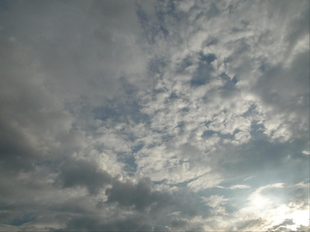 A u mnie dzisiaj rano takie chmurki ;-) #chmury