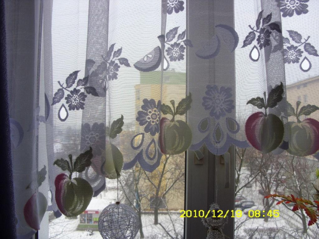 moje okno w prezenciku od Bozenki i Janusza:)