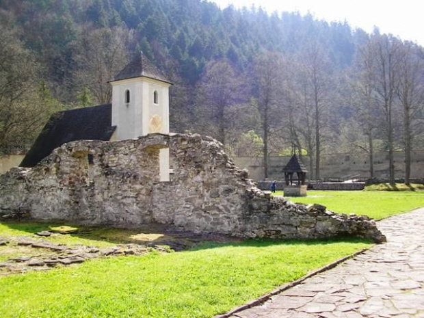 Czerwony Klasztor (Słowacja)