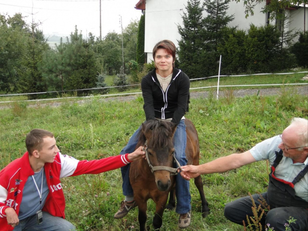 Iza na kucu u kolegi Dominika :-)