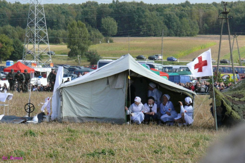 Inscenizacja bitwy pod Wizną - obrona schronu dowodzenia na Górze Strękowej. #StrękowaGóra #Wizna #Raginis