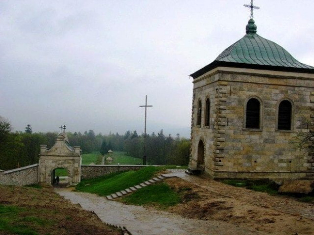 Klasztor na Świętym Krzyżu (świętokrzyskie)