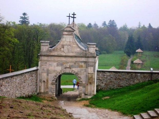 Klasztor na Świętym Krzyżu (świętokrzyskie)