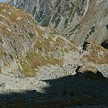 Podejście pod Zawrat - widok w dół #Tatry #góry #OrlaPerć